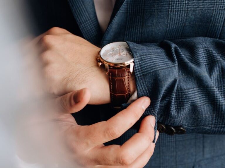 Como-usar-pulseira-com-relogio